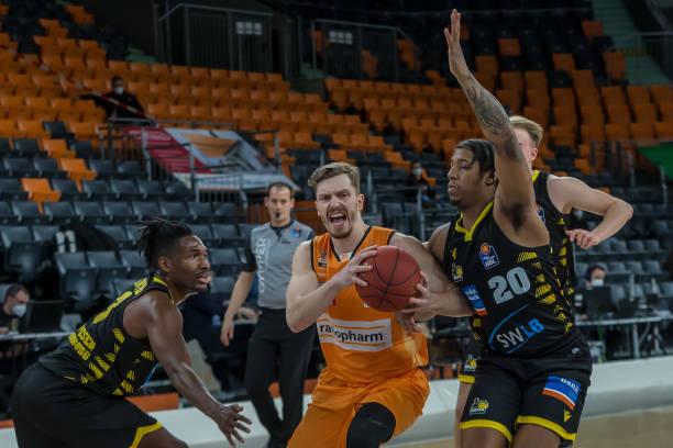 进攻端表现 进攻端表现