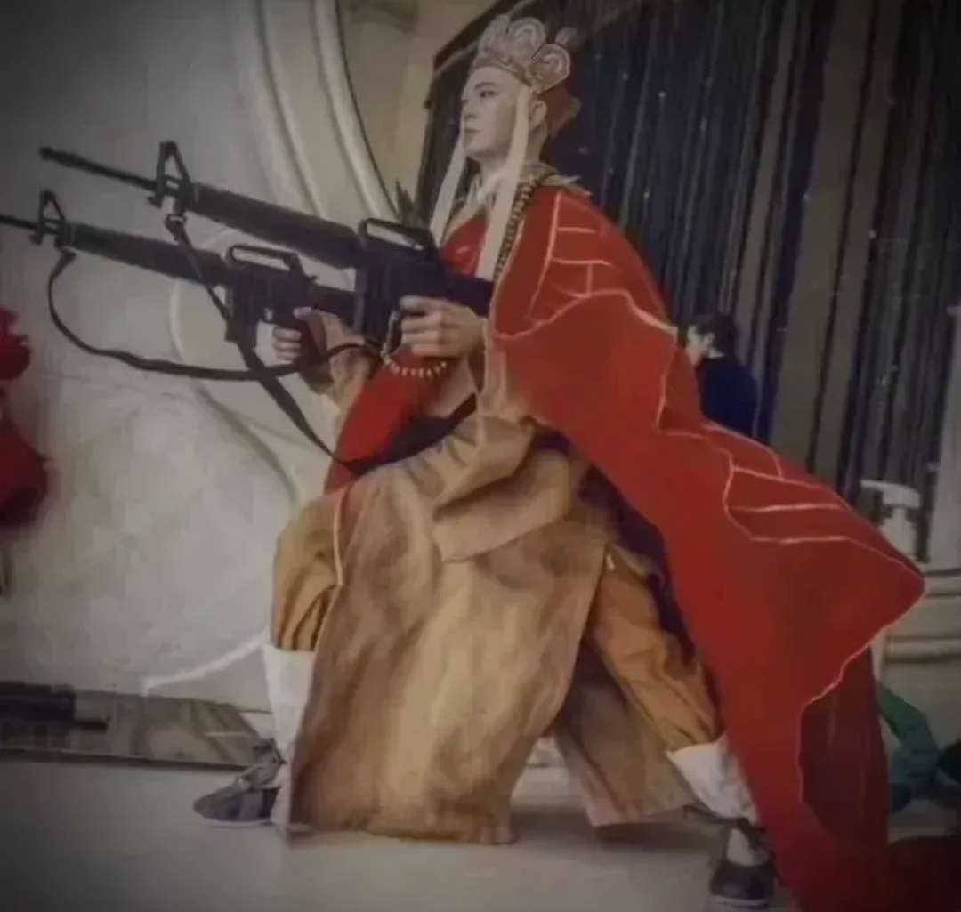 尤其是在皇 尤其是在皇